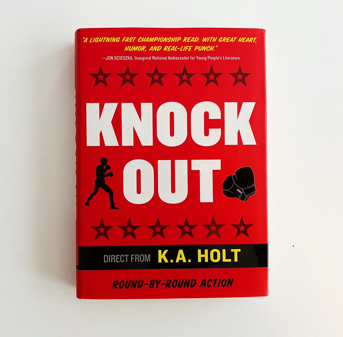 yaontheshelf's tweet photo. Check out what’s on the site today! @karianneholt is one of my favorite middle grade authors, and her style and storytelling is fantastic! https://t.co/33z6mlHTxx 👈🏻🥳🥳 https://t.co/hi7sJaRMnZ