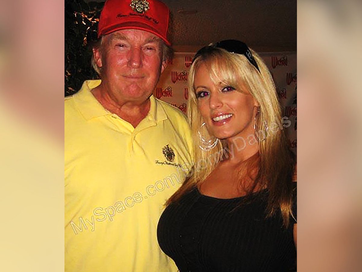 jbeckhamlat's tweet photo. @realDonaldTrump #chinalover #bribe take #blackmailer #adulturer #fool https://t.co/Cs18ls3wZe