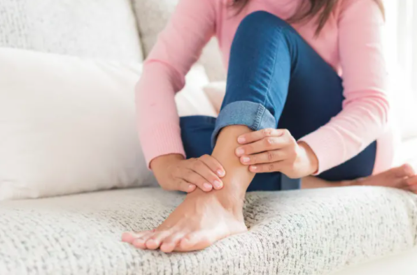 PARESTHESIAPins and needles. Crawling skin. The tingling sensation you get when your foot's asleep is known as paresthesia (you knew it had to have a -thesia in it) and there are dozens of causes.