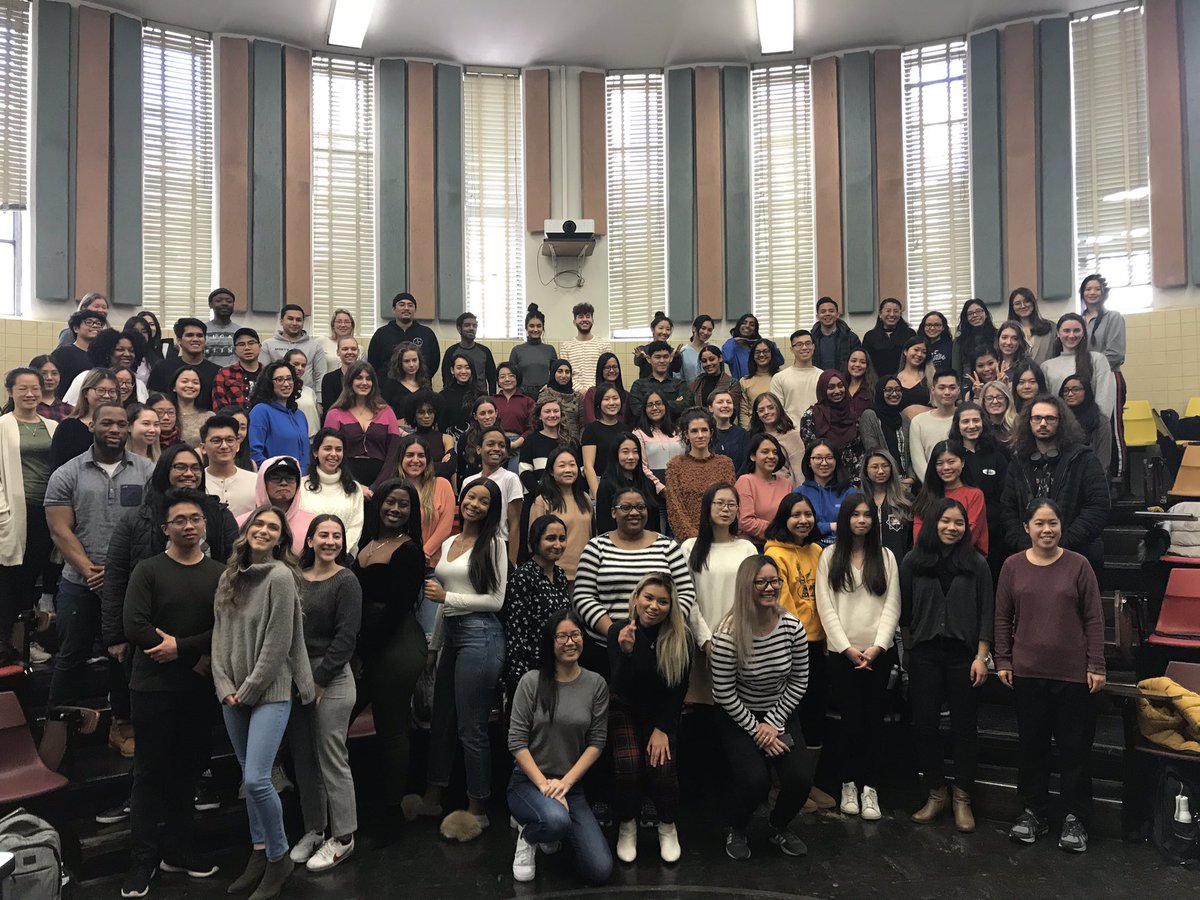 ellenmccabe261's tweet photo. Congratulations #HBSON. So proud of my seniors. It has been a pleasure to teach you all. Look forward to having you in the nursing workforce soon. @Hunter_Nursing @HunterPresident #2020Graduates #YearoftheNurse #virtualgraduation https://t.co/f21IXMUGNn