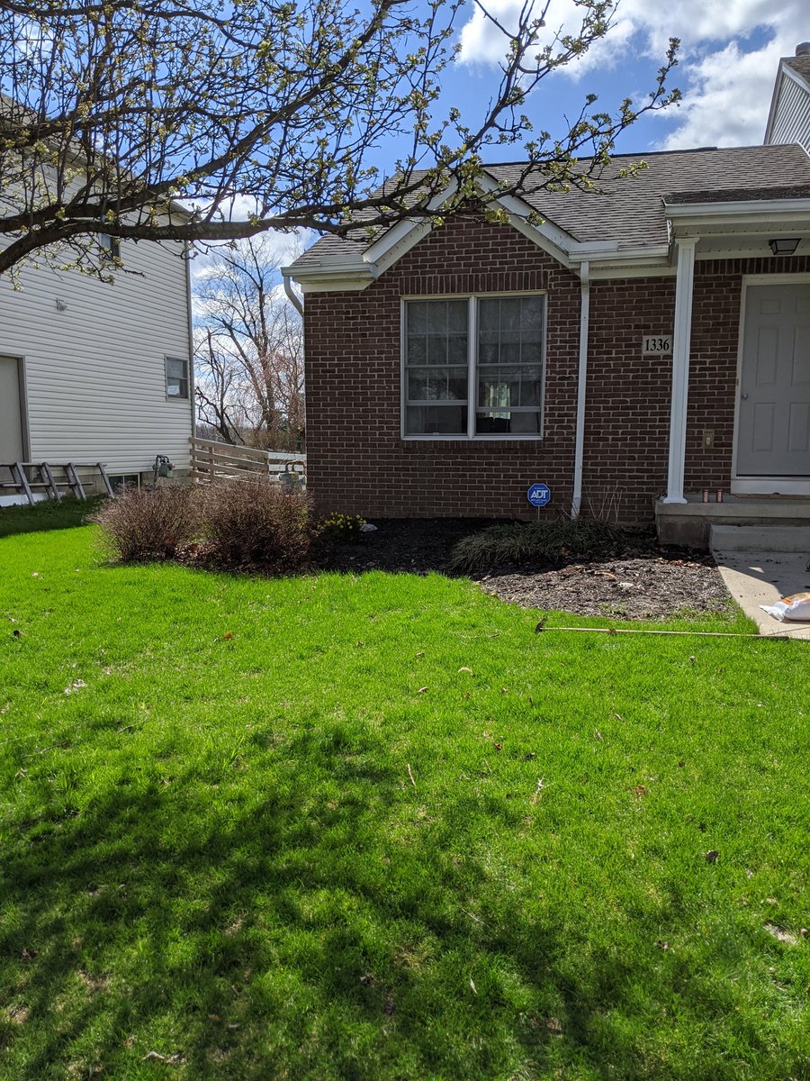 twiterLESSjon's tweet photo. 15 bags of mulch, 55 bags of top soil, 85 paving stones, and too many beers later the front yard is done. If someone were to ask if it was worth it I would answer: I don't know. https://t.co/VjYaqTIfom