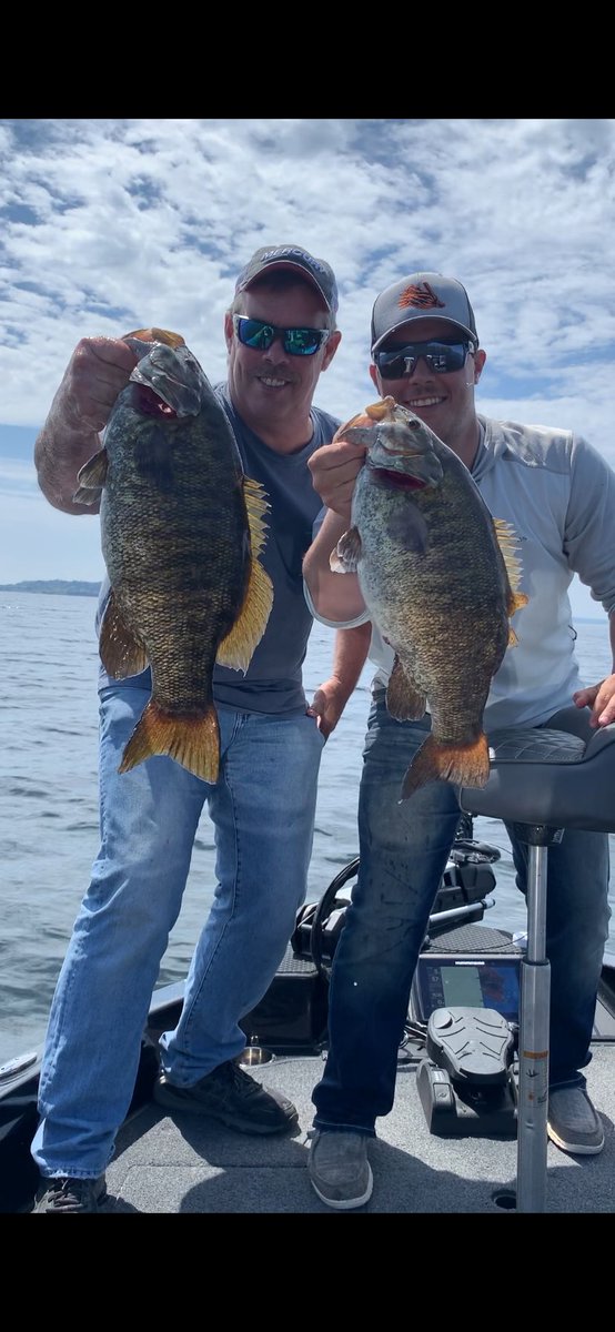 ScottToneys's tweet photo. What a great way to share a memorable Memorial Day in Door County catching some beauties with my buddy! https://t.co/yzN3IAsiHh