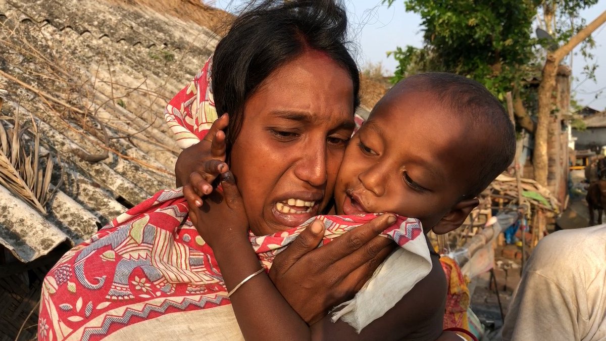 Kalpana's son is yet to realise that his father is dead. "I want to go on a boat ride with him", he keeps saying and hugs Kalpana everytime she cries.