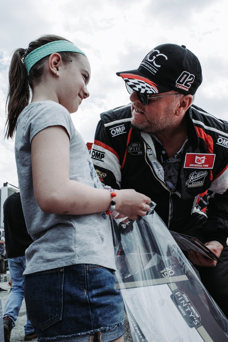 Future racer? I think so 🏁
#nascar #fastlife #dailycars #becauseracecar #americanmuscle #nascardriver #race #nascarracing #racecar #nascarfans #raceday