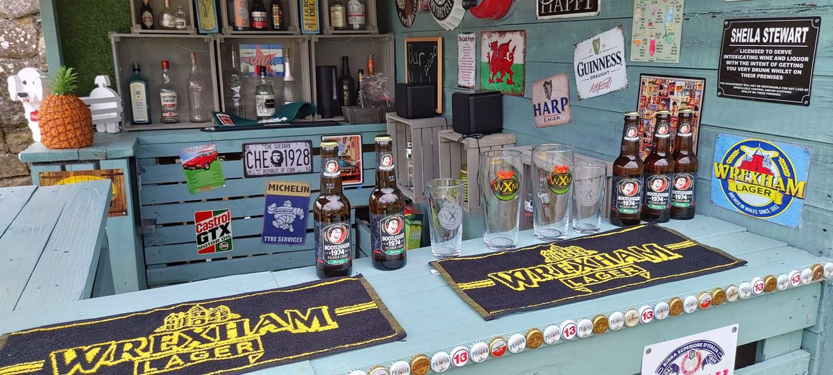 stewart_she's tweet photo. Yipee... fantastic service from @WXM_Lager today @bootlegger1974 delivered , glasses and mats ,ready to roll.@wrexham .#Goodtimes https://t.co/mwucOyDJHO