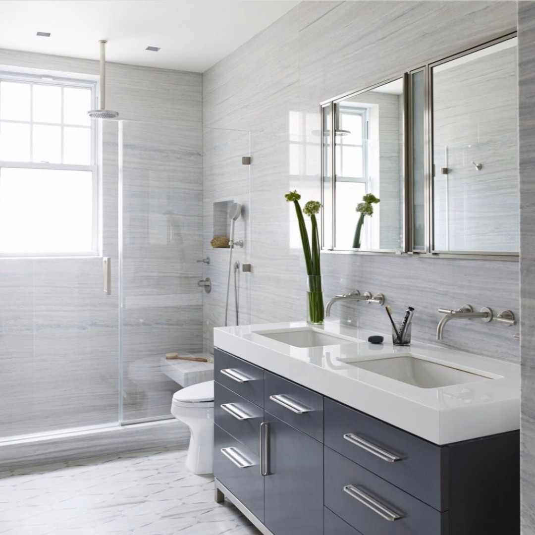 No need for a spa when your bathroom could look like this. Such a pretty bathroom! 😍