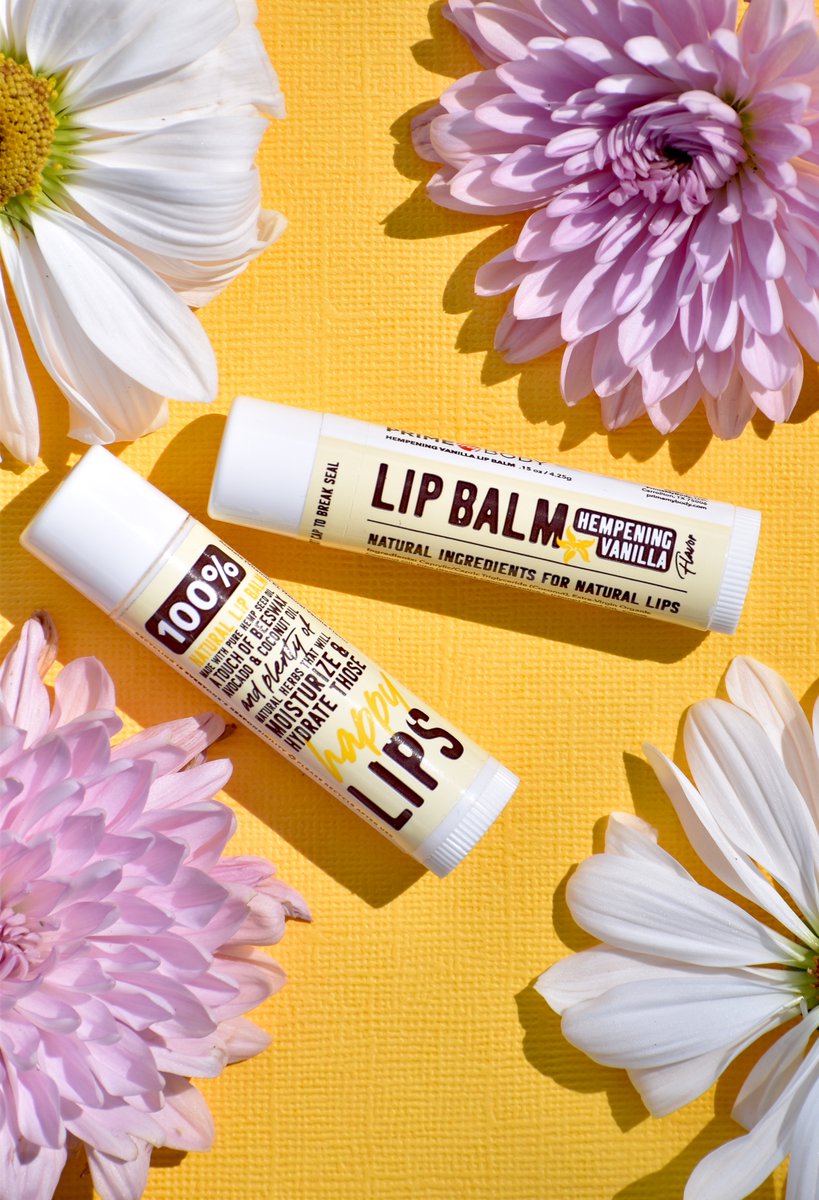 PrimeMyBody's tweet photo. Enjoy spring fresh lips with a touch of hemp and vanilla๐โฃ
Combining the therapeutic benefits of beeswax, hemp seed oil, shea & cocoa butter, our Hempening Vanilla Lip Balm nourishes and hydrates with a subtle vanilla kiss.
#happylips #lipcare #skincareroutine https://t.co/4PcFf69tde