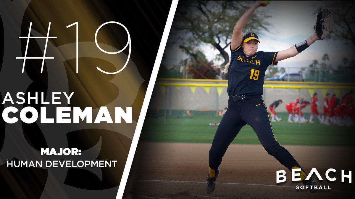 LBSUAthletics's tweet photo. Beach Softball Seniors! #SeniorRecognitionWeek #GoBeach https://t.co/pO1e5CBIyy