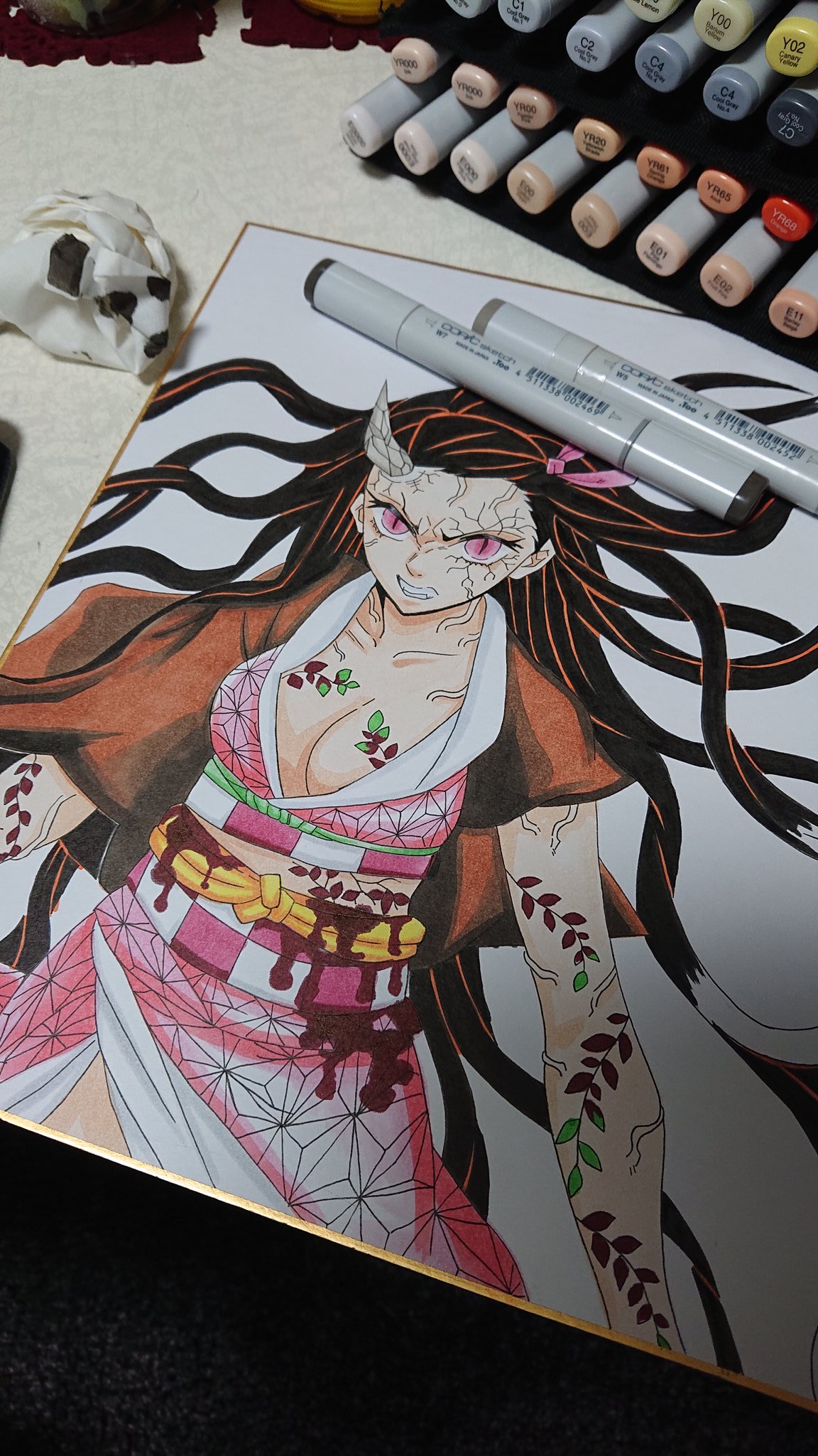 かずきち Ar Twitter 今晩もリクエスト描いてますー 今は禰豆子の羽織を重ねて塗った所 元絵がモノクロだと 本当に配色ムズい泣 イラスト イラストリクエスト 模写 色塗り コピック 鬼滅の刃 禰豆子 イラスト拡散 フォロワーさんの推しが描きたい