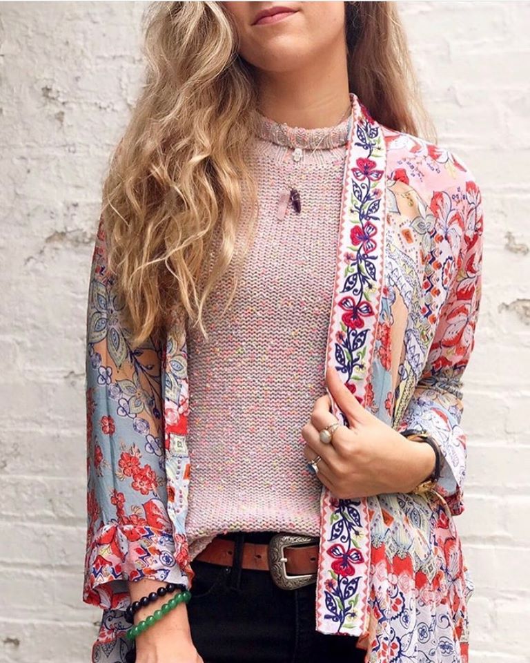 #LoveKyla kimonos, the perfect finishing touch for any look. (📸: @stylishlygoodvibes)