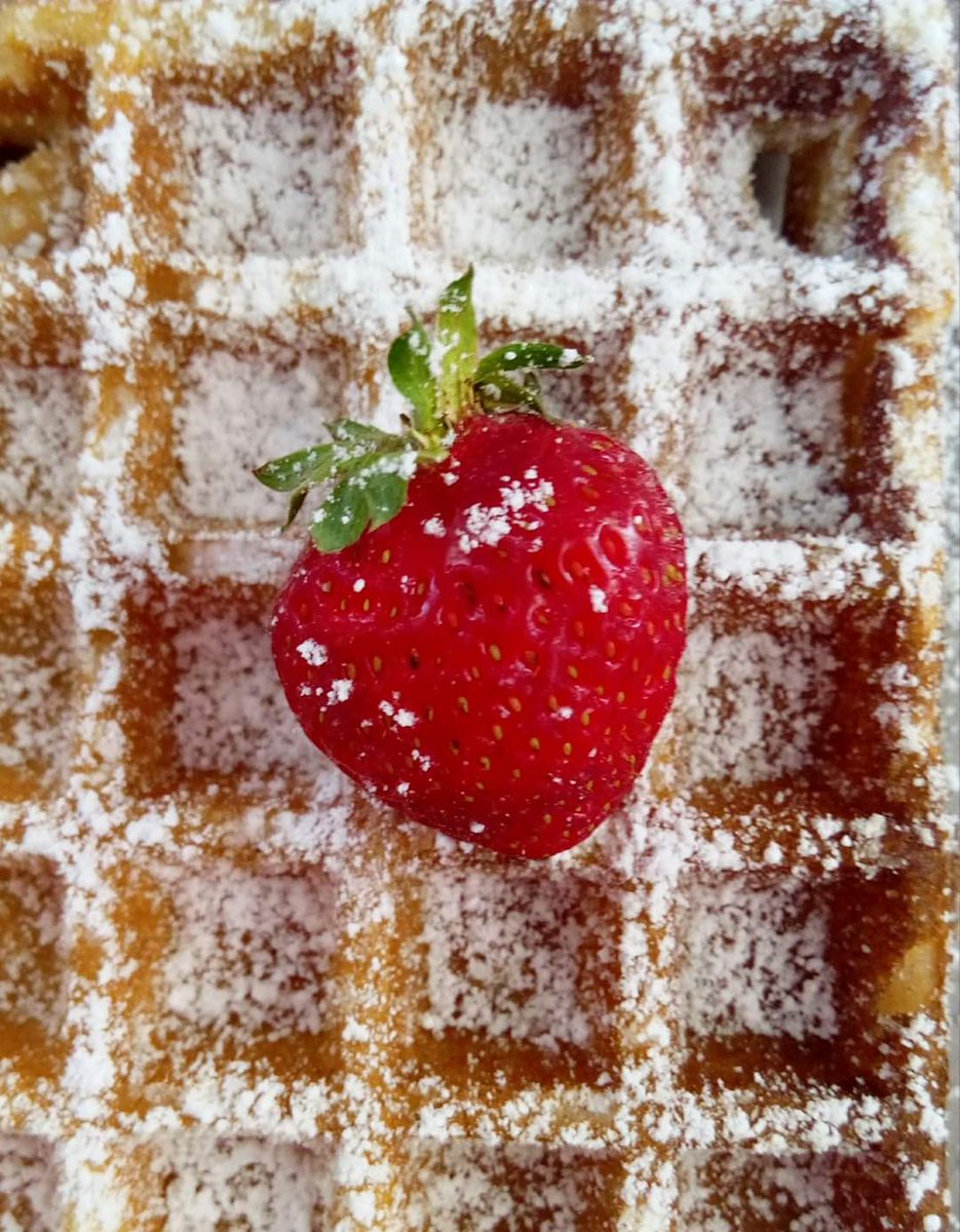 À l'#eclusedelatindiere, la réouverture de la Terrasse Gourmande se précise ! Quoiqu'il arrive, nous ferons chauffer les gaufriers dès mardi 2 juin.. À EMPORTER ou SUR PLACE selon les autorisations, on se prépare à vous accueillir. À très vite.
#loireatlantique #tourisme