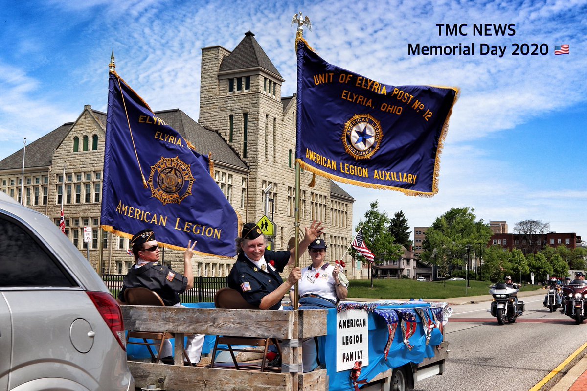 TMCNEWS's tweet image. The Elyria Memorial Day 
“Car Parade” rolled through town yesterday. 

Read the interview with Elyria Mayor Frank Whitfield &amp;amp; see the photo gallery on our Facebook page now.

#MemorialDay #CarParade