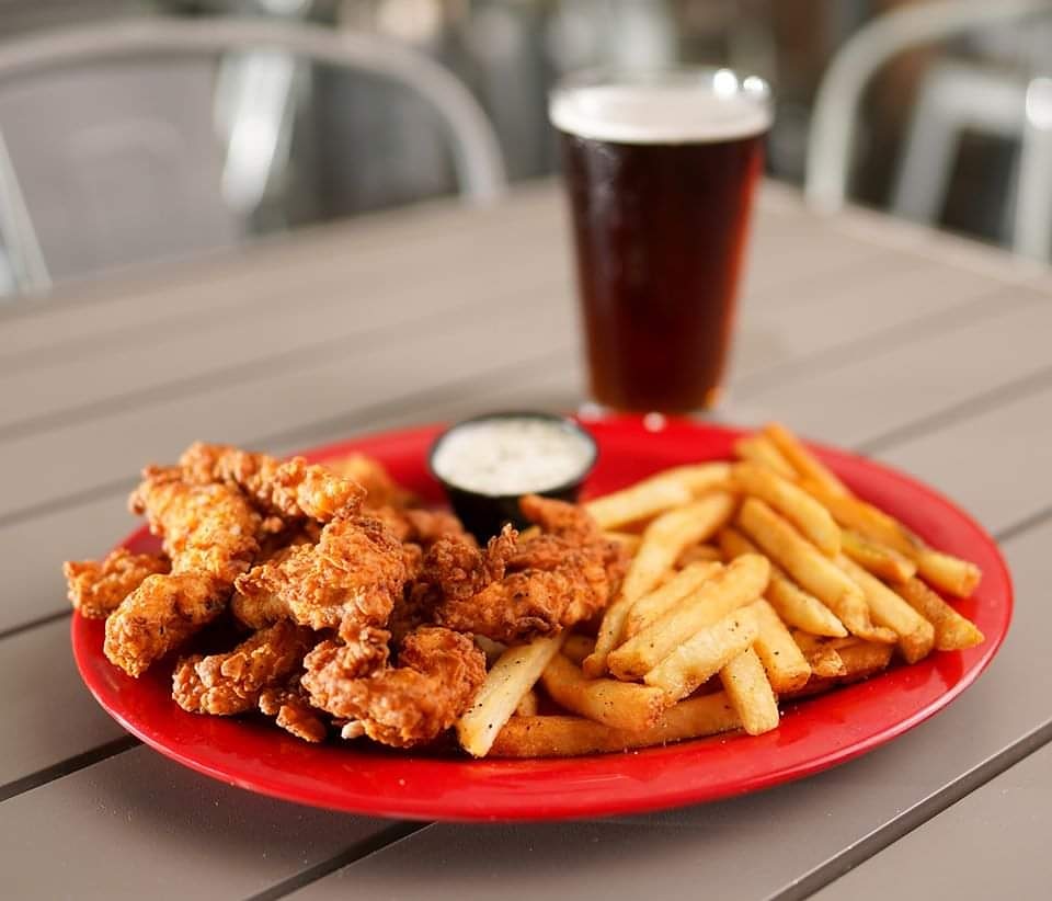 OvertimeSBG's tweet photo. Patio and In-Store Seating Available!

In compliance with Kentucky’s social distancing guidelines the dining area will be at 33% capacity and the patio will have unlimited seating with 6 feet of space per table. https://t.co/Yb4s5bKqKD