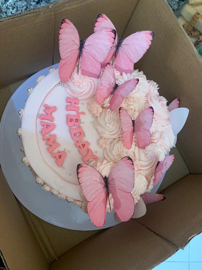 iamBandanaJr's tweet photo. Kwa Wakazi wa Dodoma...Mahitaji Ya Bytes na Cake za birthday na kawaida....#VickiepastryBar tuko kwa ajili ya kukuhudumia....tunapatikana #IPAGALA~MERRIWA..Pia tunafanya delivery..Call #0768546399....KARIBUNI SANA #Alwaysfresh🥮🎂🍰🥧
IG@VickiespastryBar
@victoriamkumbo https://t.co/oUqKTGFpx4