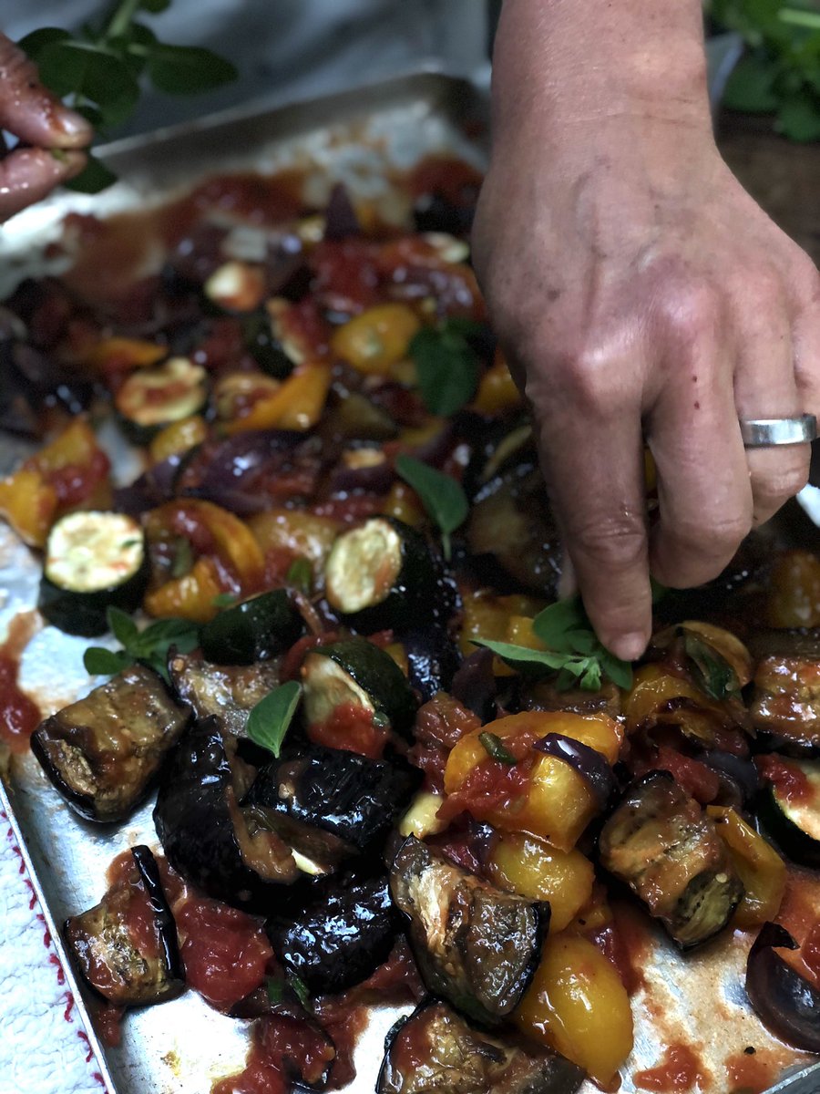 This weeks pre-order veg boxes contained the ingredients for our easy ratatouille recipe. Pair with some great bread &amp; a chunk of cheese <a href="/lovinglyartisan/">Lovingly Artisan</a> <a href="/wintertarn/">Winter Tarn Dairy</a> <a href="/NewmarketDairy/">New Market Dairy</a> not forgetting a fab bottle of Rioja Crianza or Syrah/Grenache <a href="/ReserveAlty/">Reserve Wines Alty</a> recipe on Instagram