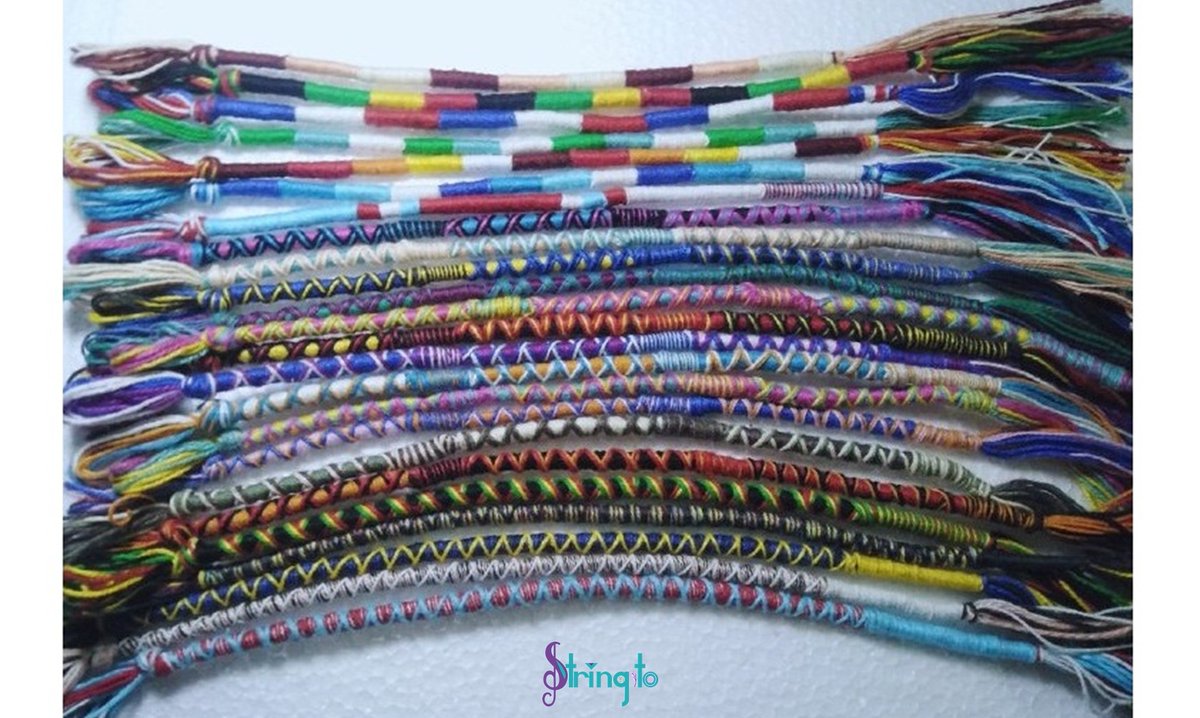 Stringito's tweet photo. Happy Eid everyone ππ»
#happyeid #braceletsegypt #handmadeegypt #handmade #handmadebracelet #knottedbracelets #friendshipbracelets #strings #stringito #art
https://t.co/w8DpVy3T75 https://t.co/anLqJiiIOw
