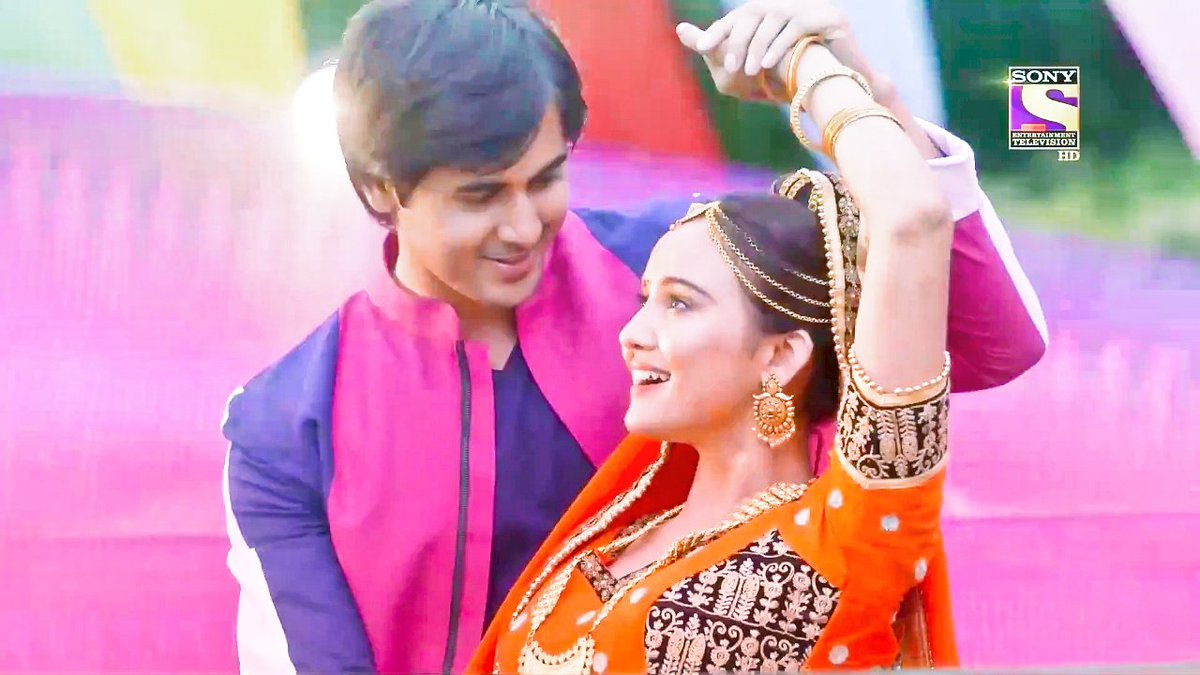 • fav for a reason •  #yehundinonkibaathai