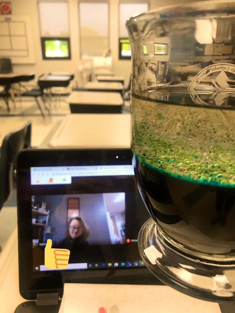 LoreeConnie's tweet photo. Today in science we had a little fun #thankyou @AdrienneUlliac for your help #experiment #science @STA_ECSRD @onlinelearning @EvergreenCSSD https://t.co/TXF0EMxyFx