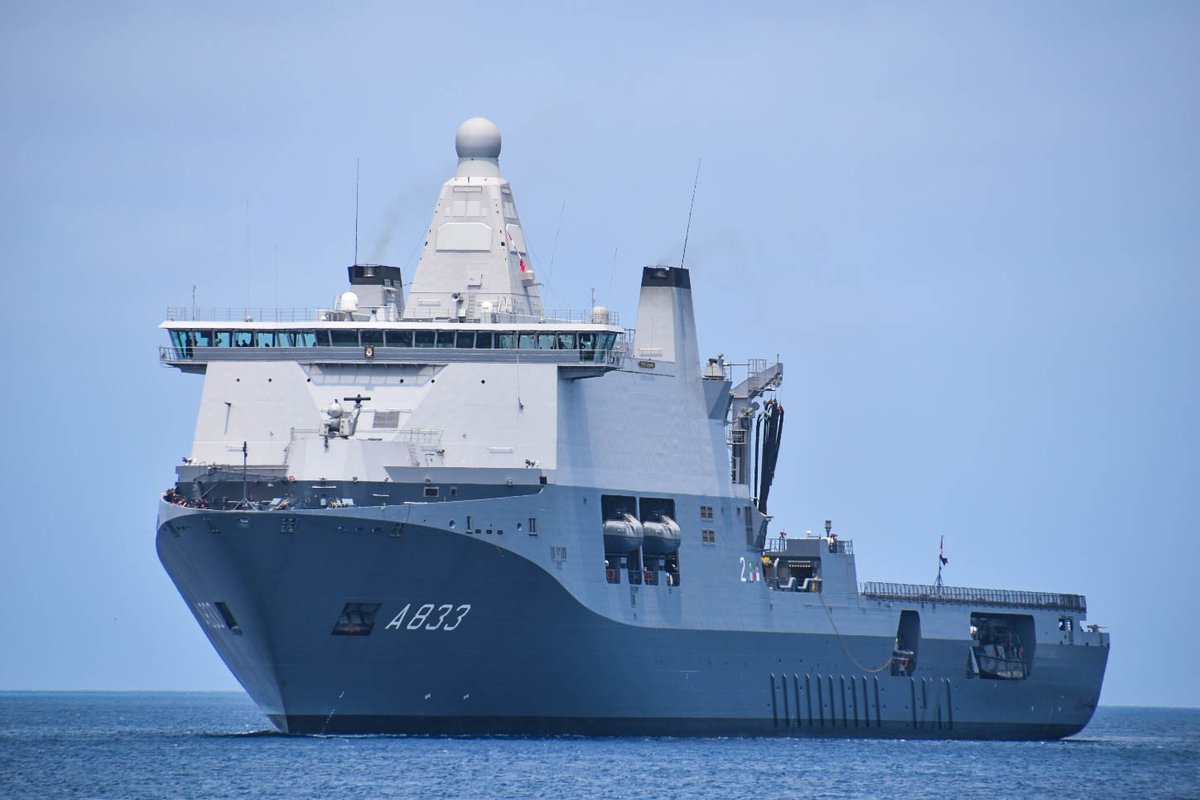 Yamapama's tweet photo. #CaribSupport #CZMCARIB #Marine #Luchtmacht #Coronavirusnl https://t.co/INWvLOuGDz https://t.co/bwCgfczQMF