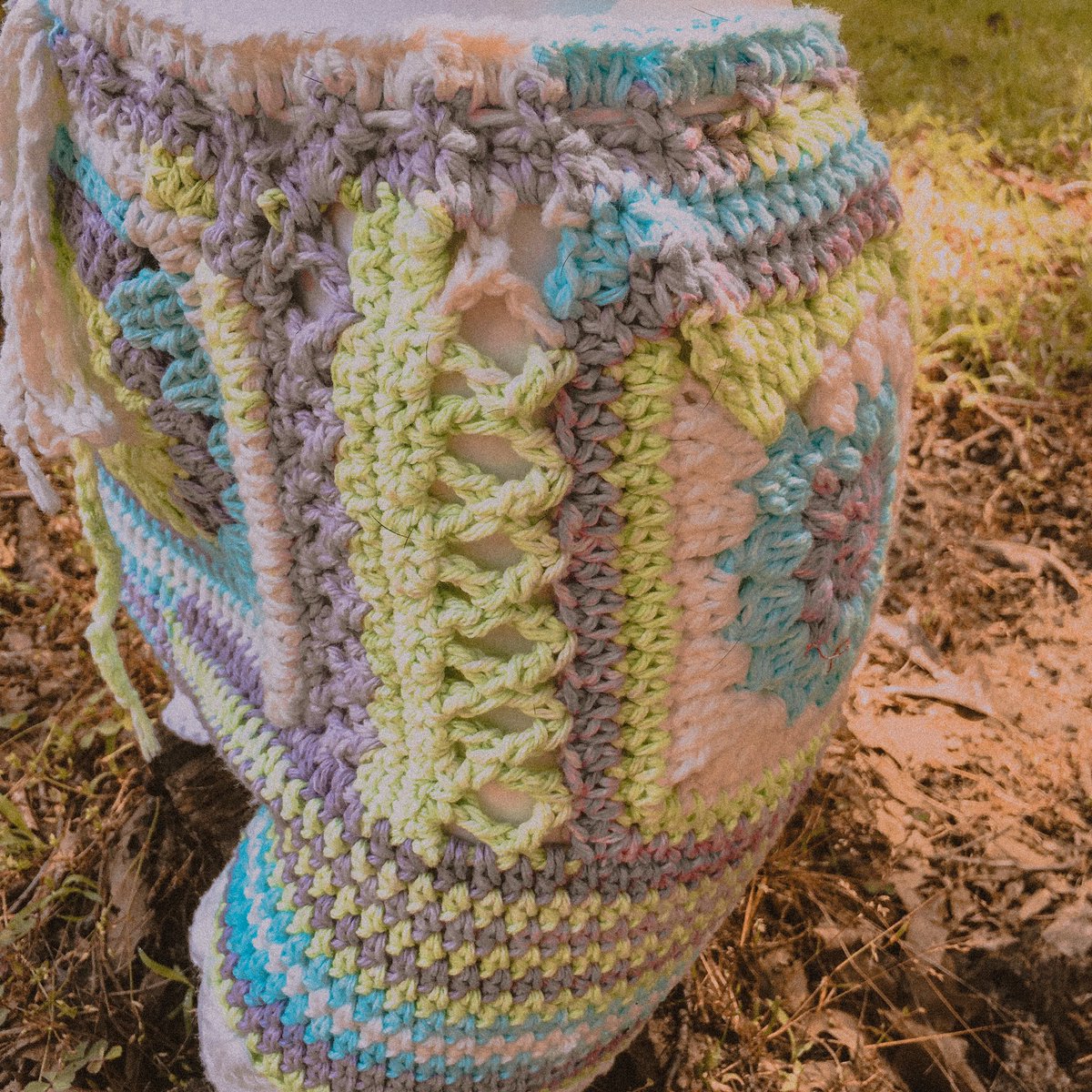 ProckSamantha's tweet photo. Cozy shorts⠀
⠀
Ready to ship! Available in my shop ⠀
⠀
Size medium ⠀
⠀
Pattern by @CrochetCreative https://t.co/id3fVRdHXI