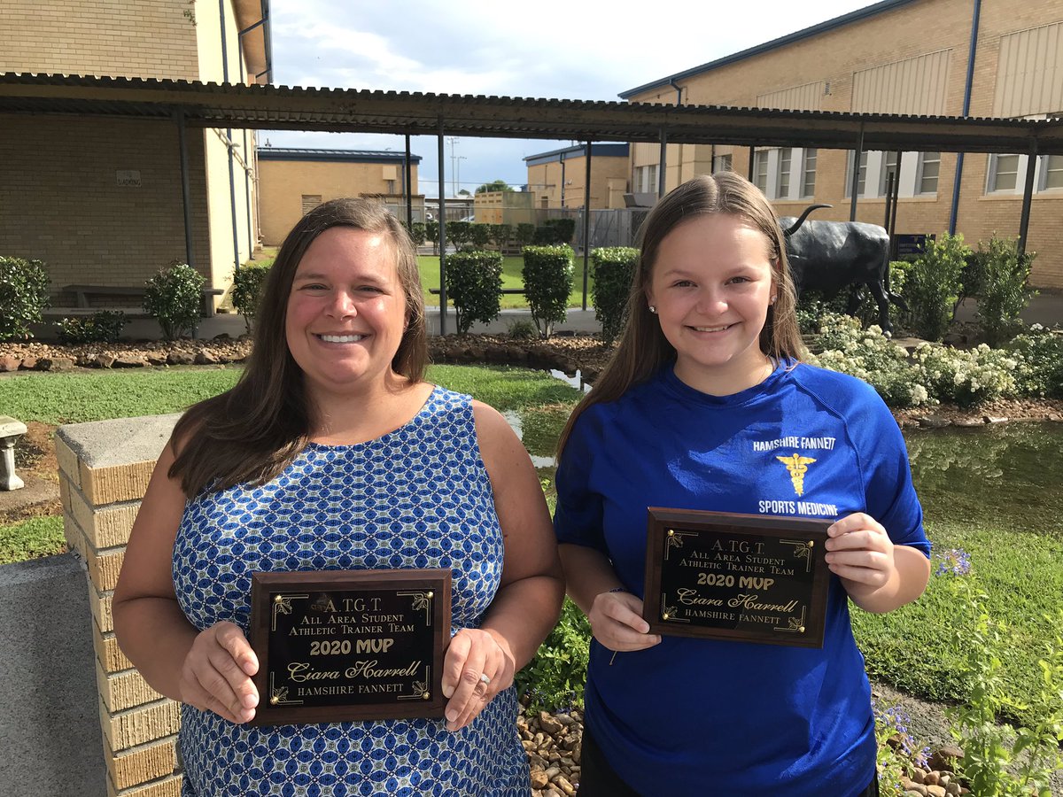 Congratulations  to Ciara Harrell on being named the 2019-2020 MVP Student Athletic Trainer. She is graduating from Hamshire Fannett High School and will be attending SFA to work on becoming an Athletic Trainer in the future!
 <a href="/AshlyElamSports/">Ashly Elam</a> <a href="/Beaumont_Sports/">BmtEnterprise Sports</a> <a href="/kfdmsports/">KFDM Sports</a>