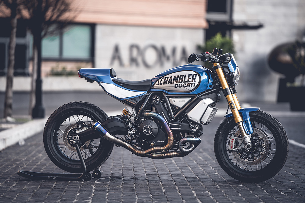REVISTA400's tweet photo. #Noticias400

ASÍ SE VIVIÓ LA TERCERA EDICIÓN DEL CUSTOM RUMBLE: https://t.co/sq9kaFuklm 😎✨😄

No te olvides de descargar la edición 120 totalmente gratis.
#EnCasaCon400:👉 https://t.co/3cF8sH50lw

#TodosSomos400 #Ducati #CustomRumble https://t.co/f9zt3V5yuK