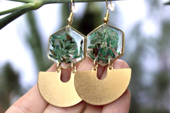 Real Flower Earrings, Turquoise Lavender Statement Earrings with Pressed Flowers in Resin, ... precious.ly/pin.php?id=564…