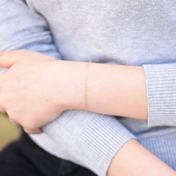 Simple 14K gold bracelet - Solid gold chain bracelet precious.ly/pin.php?id=564…