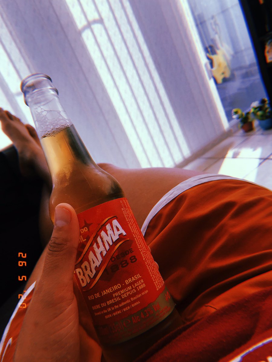 AmeliaRBeer's tweet photo. Apparently I like drinking beer now... whoโd have thought - clearly my thirties has brought in a new taste palet. At least now my name makes sense. #beer #drinkingabeer #tuesdayvibes #huji https://t.co/ZULifFok6c