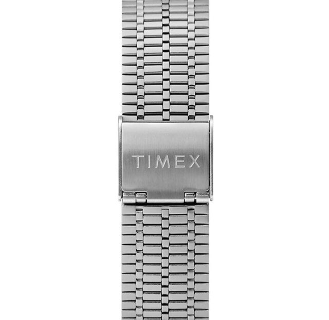 LimitatoAE's tweet photo. The reissue of Q #Timex series Q Timex 1970s 38mm Stainless steel bracelet watch red/blue #limitato https://t.co/oTzibfXLpr
