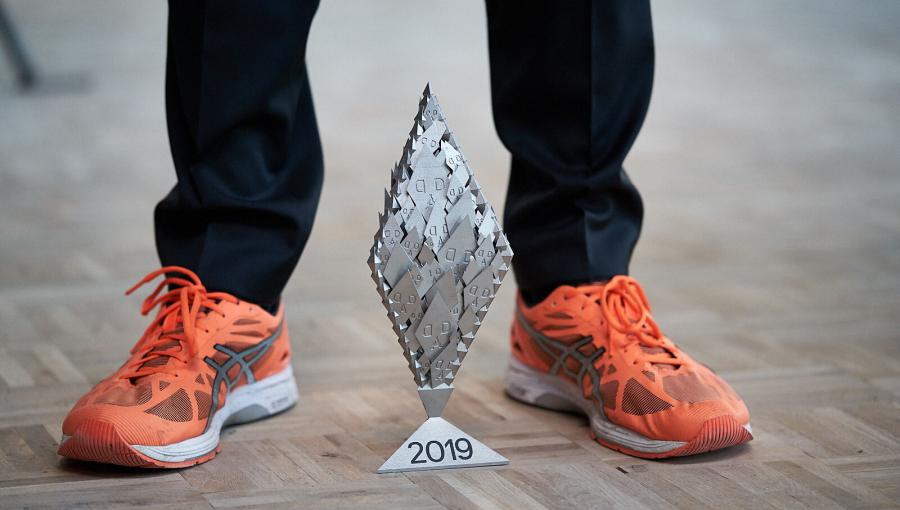 🧡 The Call for Entries for <a href="/designawards/">Dutch Design Awards</a> (DDA) 2020 is closed from today, but this doesn’t apply to the ‘Best Commissioning’ category. Applications for this category can be submitted for another month, until 25 June. Read more: bit.ly/3c8k6B3