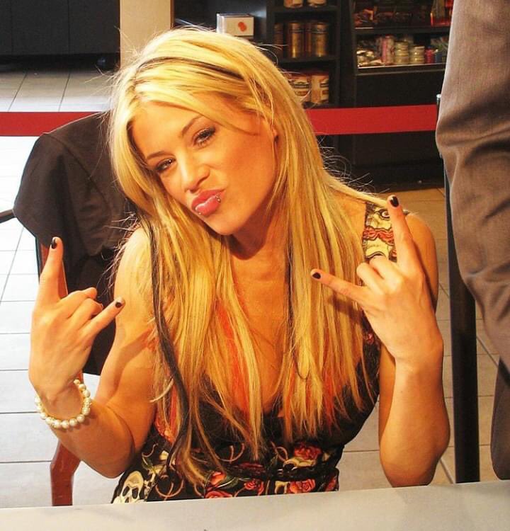 Today Ashley Massaro would ve been 41. 
Happy Birthday angel   