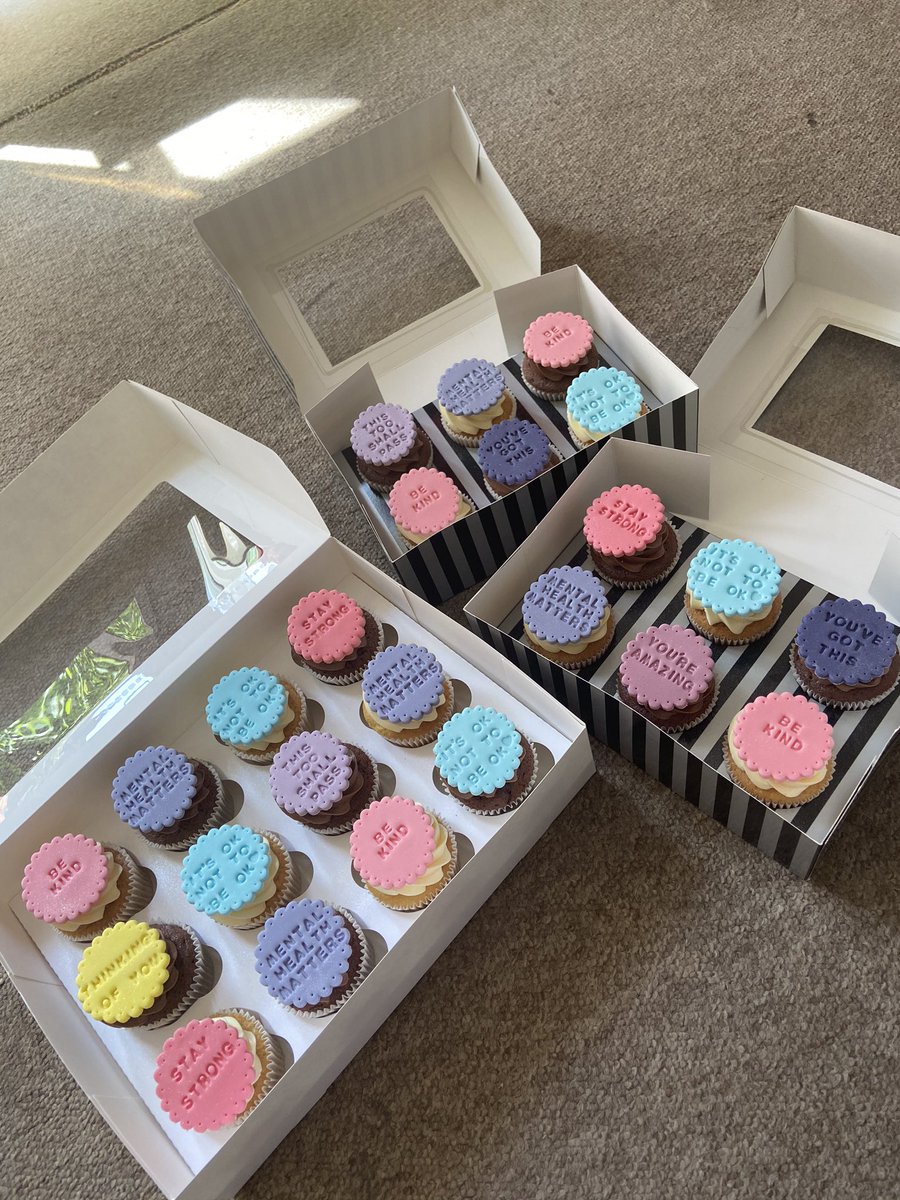 Chloecakec's tweet photo. I was very grateful to have been asked if I could make a contribution during #MentalHealthAwarenessWeek2020 and so I decided to make my “pick me up” cupcakes with some extra toppers specifically aimed towards mental health! These went onto the children’s paediatric wards 💗💗 https://t.co/2WbtQ8bnyR