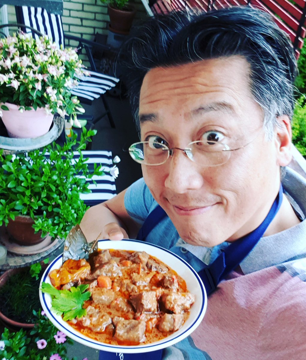 KokHwaLie's tweet photo. Beef and Peanut Stew! #beefstew #mafe #maafe #dinner #quarantine #selfisolation #socialdistancing #selfisolate #stayhome #stayathome #blijfthuis #makethemostoutofit @kokkiescooking #cooking #morecooking #stillcooking https://t.co/dLWXBW0Zr6