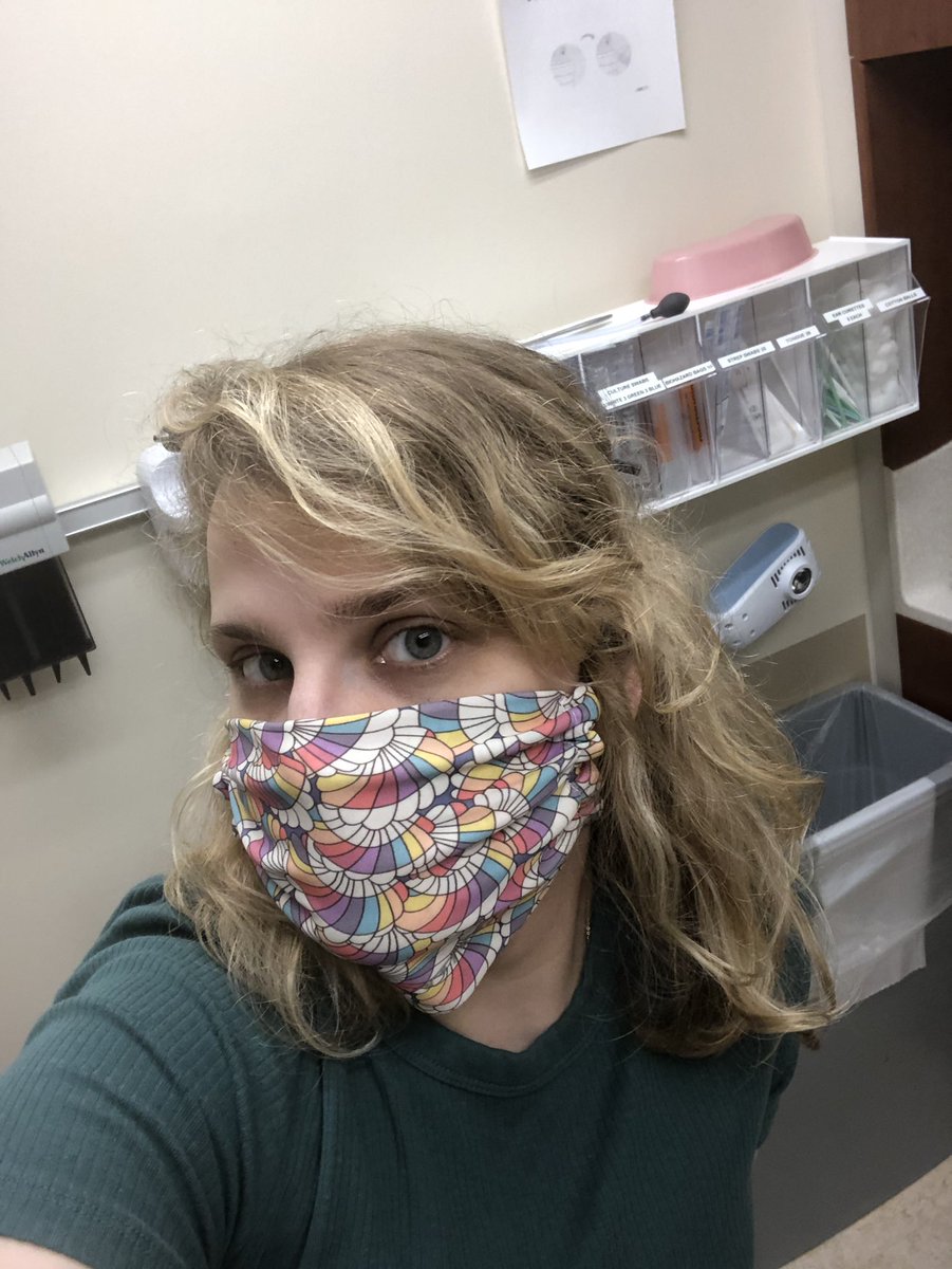 sj_inthecity's tweet photo. At urgent care. The nurse looked and said there is #nobug @pizzakellen
Waiting for the doc now. https://t.co/MIqu5PY4Jb
