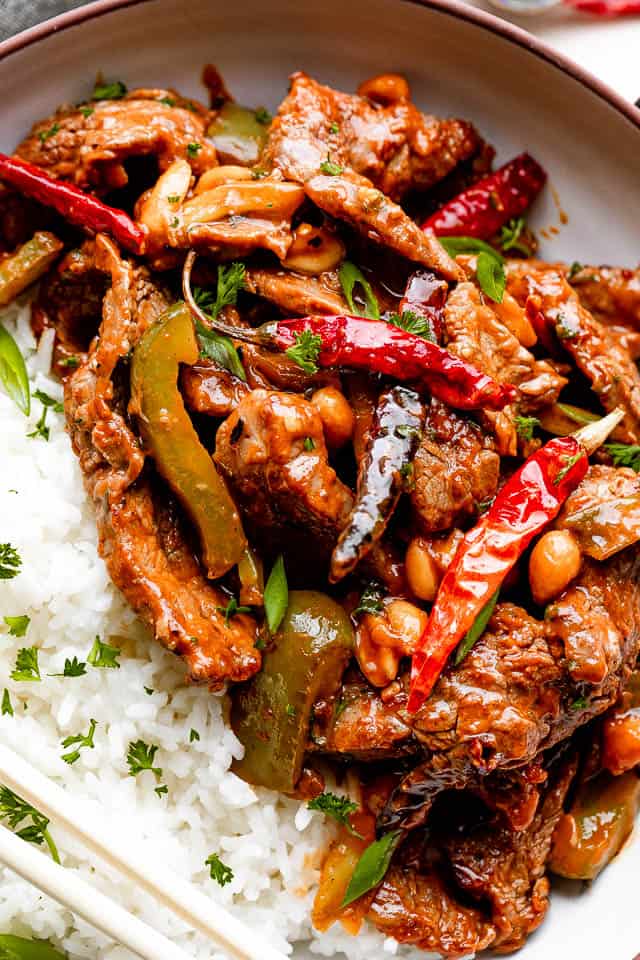 A Chinese classic made right in your own kitchen! This Easy Kung Pao Beef recipe is layered with spicy, savory, sweet, and sour flavors then topped with crunchy peanuts. It’s better than takeout every time!#recipe 👉diethood.com/easy-kung-pao-… #RecipeOfTheDay #dinner