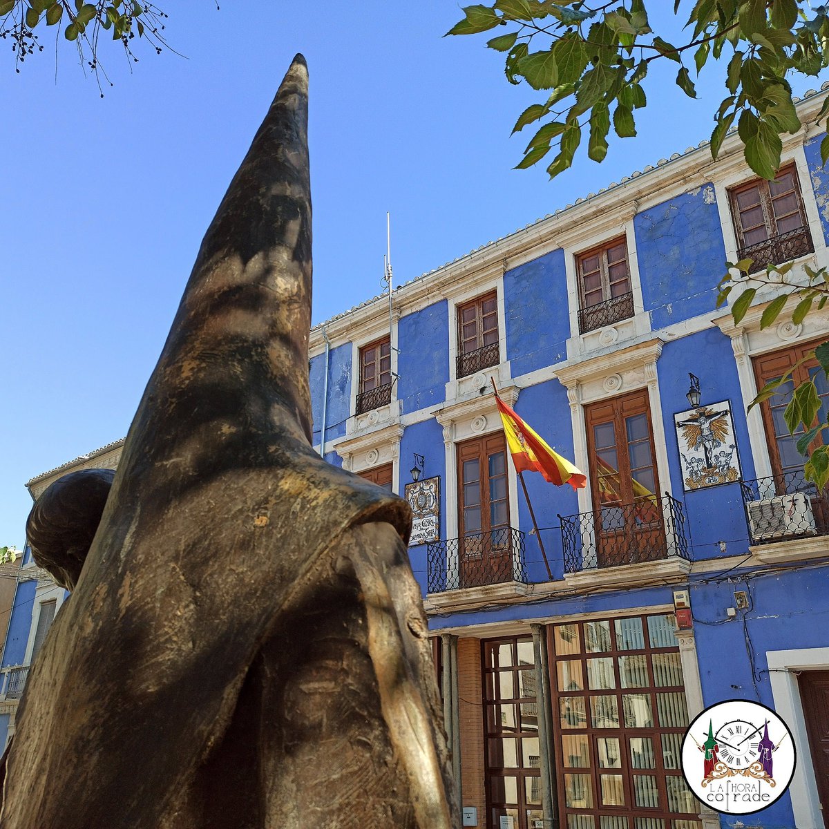 La Semana Santa de Jumilla se une al luto oficial declarado por el Gobierno de España. 🖤🇪🇸

Desde aquí queremos queremos unirnos al duelo por las víctimas del Covid-19 y pedimos una oración por todos, para que María los acoja en el reino de los cielos como hijos de Dios.