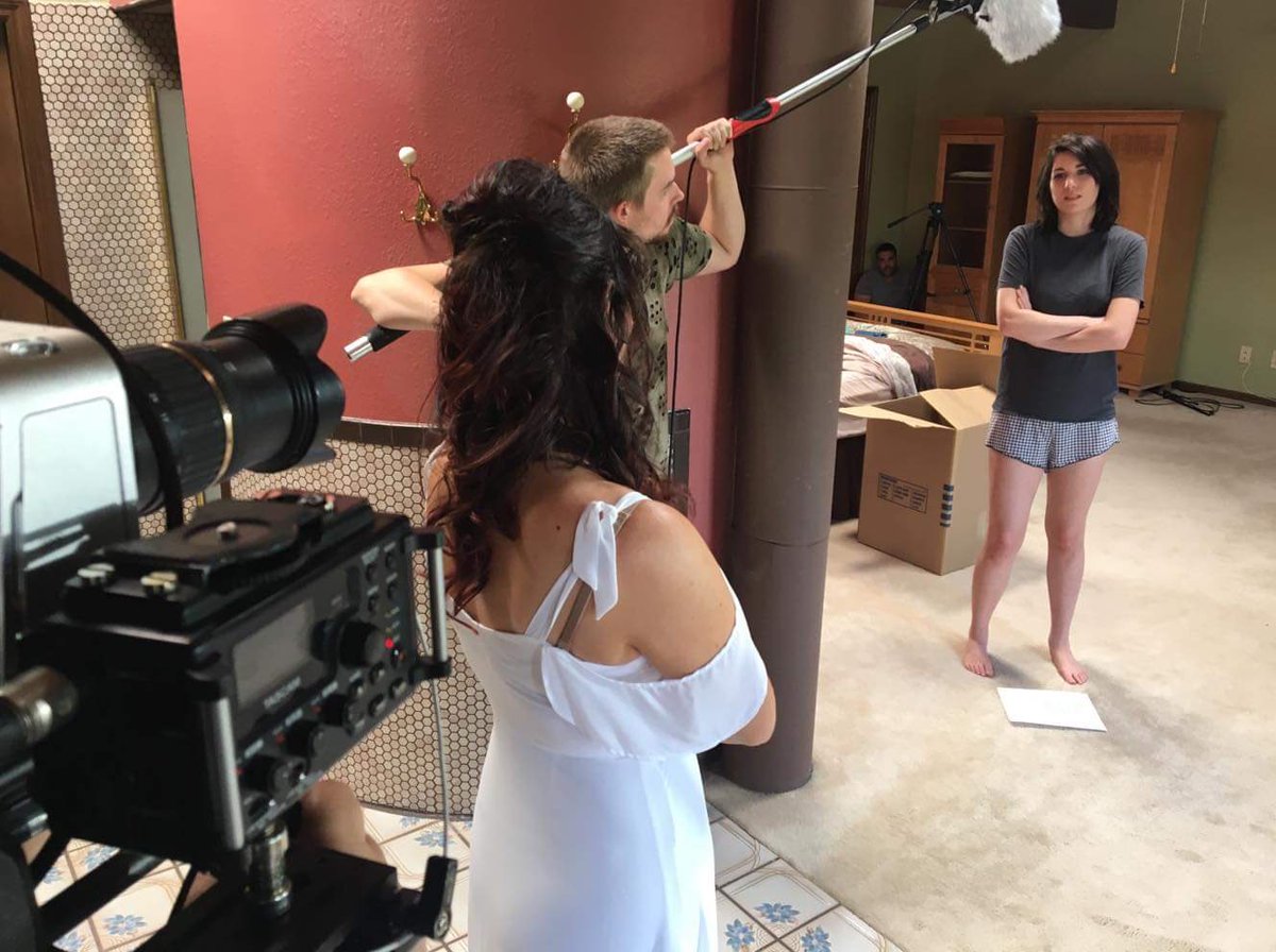 OvernightLlc's tweet photo. If the descriptions are not enough to lure you in how about these behind the scenes shots of The October Flowers. @AdamBerardi15 #behindthescene #movie #AmazonPrimeVideo #tuesdaymood #FilmTwitter #theoctoberflowers #watchit https://t.co/vJMGqo0rQV