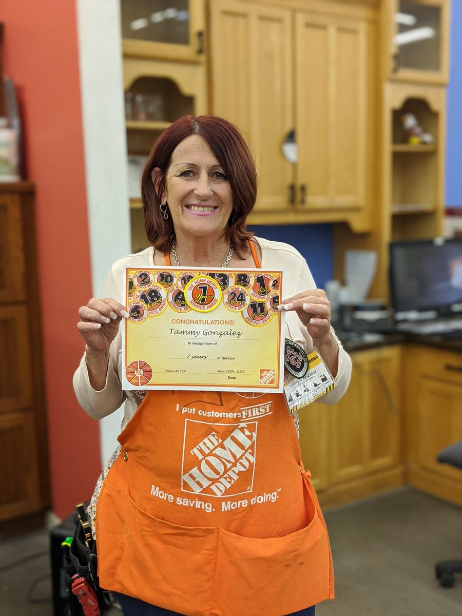 🥳🎉🎊 Congratulations Tammy!!! Thank you for the 7 years of dedication!  Your colorful personality always brightens my day 😁.