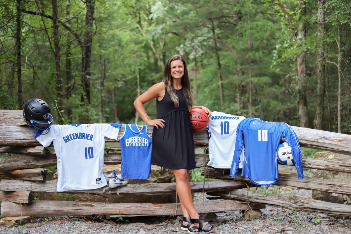 BrierAthletics's tweet photo. We are proud to announce that our American Safeguard Insurance Female Athlete of the Year is Ms. Lillee Mahan. Lillee is a 3 year 4 sport letterman for the Panthers in volleyball, basketball, softball, &amp; track.  Thanks to Matt Wilcox for sponsoring this annual award! https://t.co/ayAft6y0ar