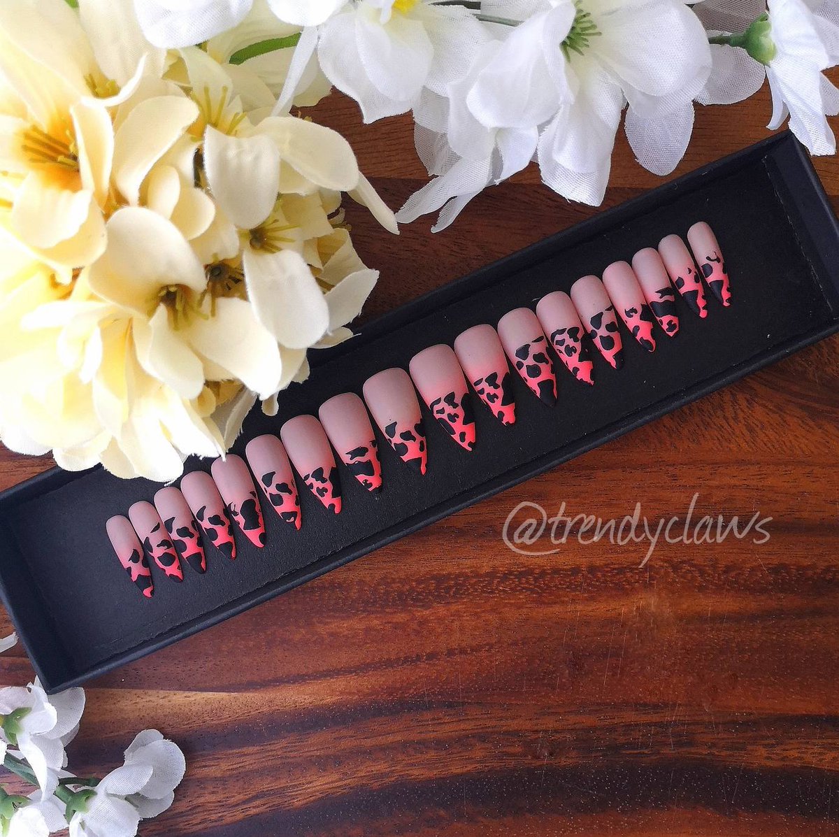 Excited to share the latest addition to my #etsyshop: Matte Neon Pink Ombre Cow Print Long Almond Stiletto - Custom Press On Nail Set #etsy #etsyseller #etsystore #epiconetsy #stilettonails #almondnails #neonnails #summernails etsy.me/2XukzIQ