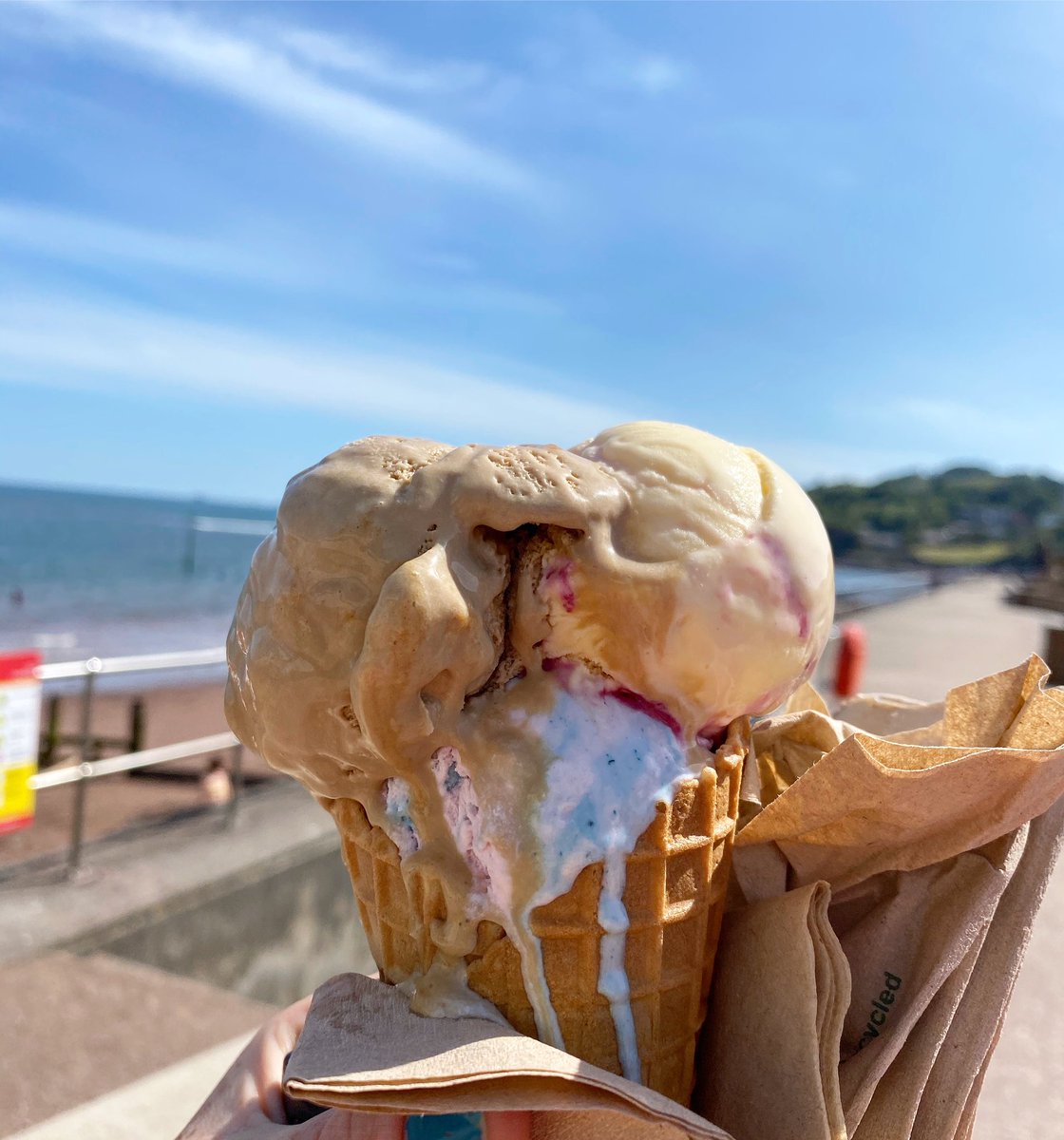 Keep melting sun, never ever stop..... those ice cream dribbles... 🦄 🍒 🍦 <a href="/YardeFarmLtd/">Yarde Farm Ice Cream</a>