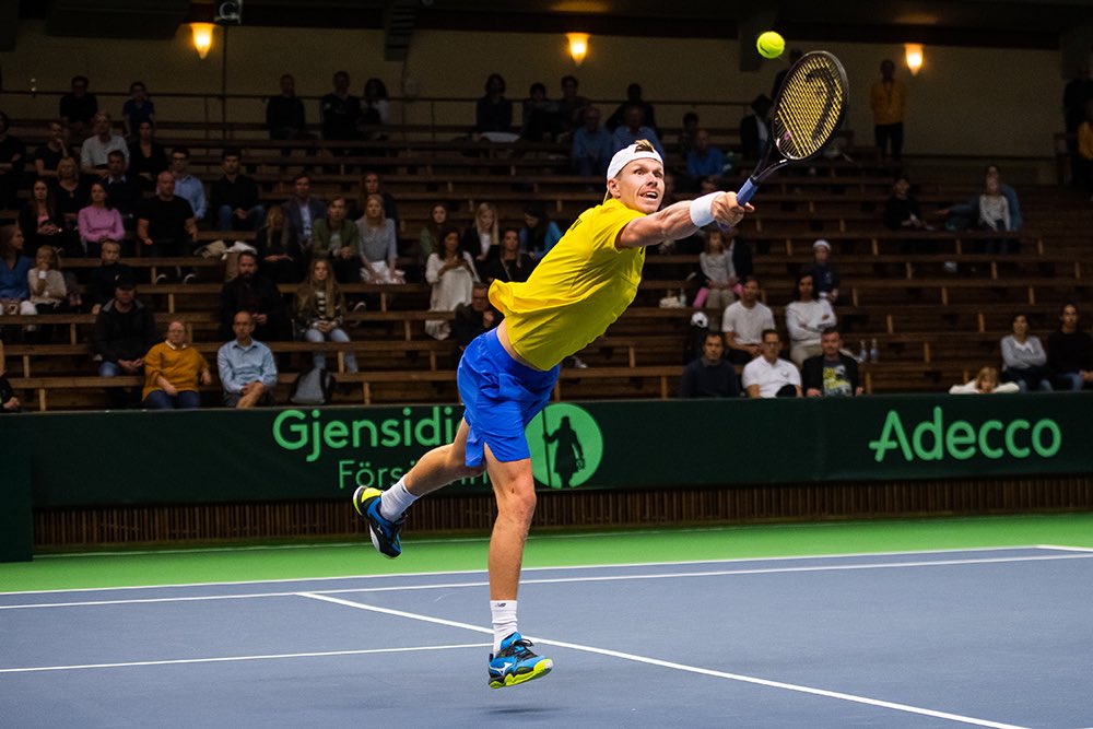tennisportalen's tweet image. For our English readers/followers:

16 of the best players in 🇸🇪 will compete in a tournament the 22nd of may. 🏆

Every match will be streamed, with a high-quality production including studio and commentators. 

Everything for 9 euros! Link here: 

solidsport.com/tpmagasinet-op…