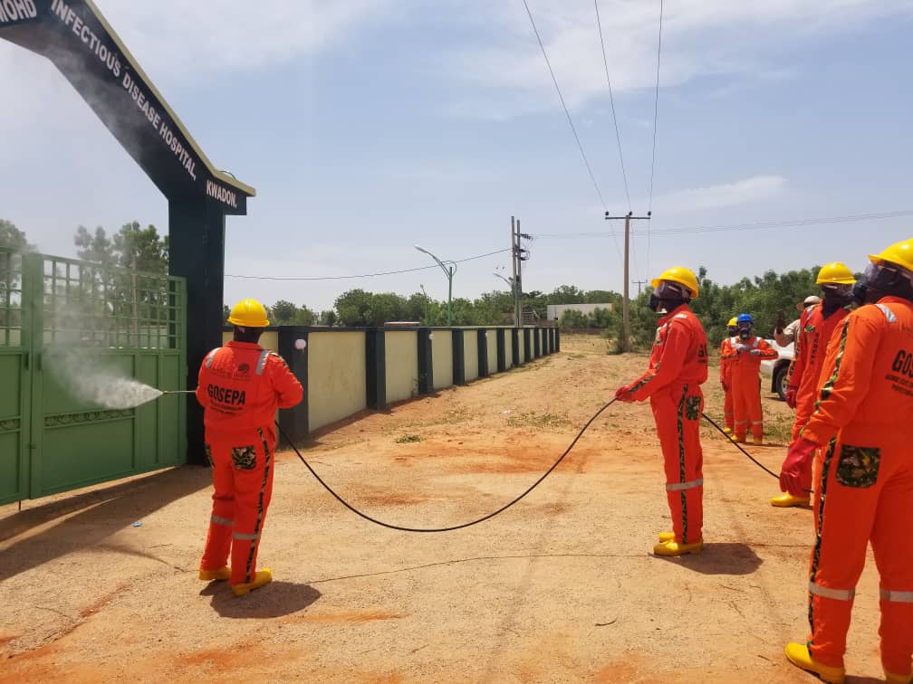 MEFRGombe's tweet photo. In continuation of the fumigation exercise flagged up ystdy,to prevent high risk of COVID-19 cases in Gombe Ste.Hon Com mnistry of Envrmnt, Dr.Hussaina Goje today (14/5/20) led the team to Prof.Idris Mohammed Infectous Disease hosp Kwadon,1 of the Isolation centre
in Gombe state https://t.co/WK4Th3X6UN