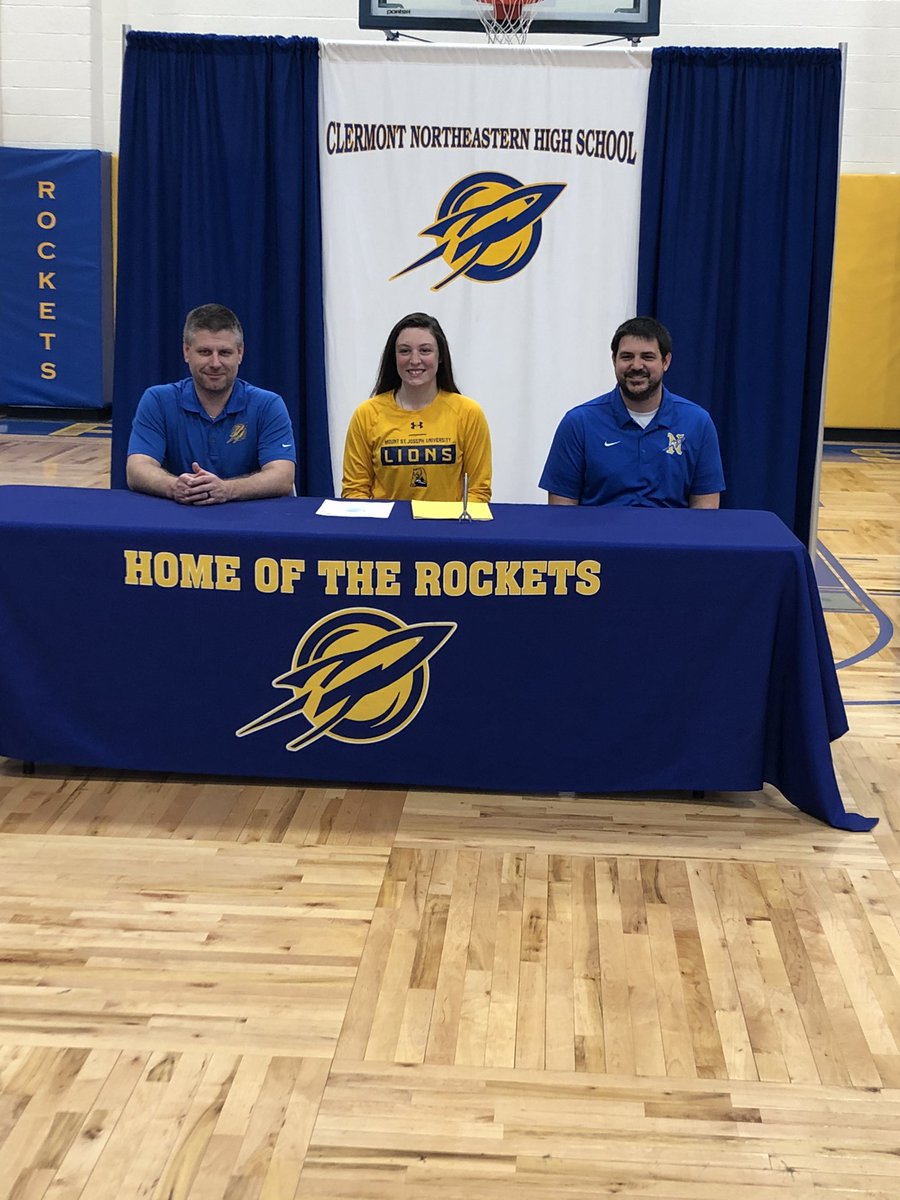 drportmann's tweet photo. What a great day for the #hardhatcrew @CNEAthletics . @NatalieBockman and @ShumardTaylor signed their letter of intent for college. Natalie will be playing basketball at Transylvania and Taylor will be playing golf at Mount St.Joe. #proudcoach Rocketsup https://t.co/wzKhiWkAPd
