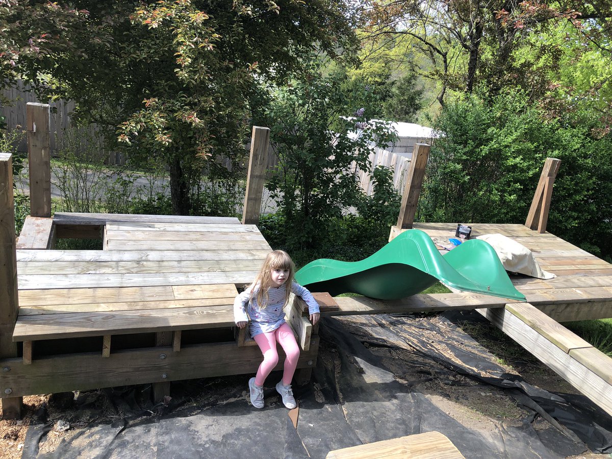 ShawnBuild's tweet photo. #QuarantineLife pirate ship playset! https://t.co/pMgyQNeHMh