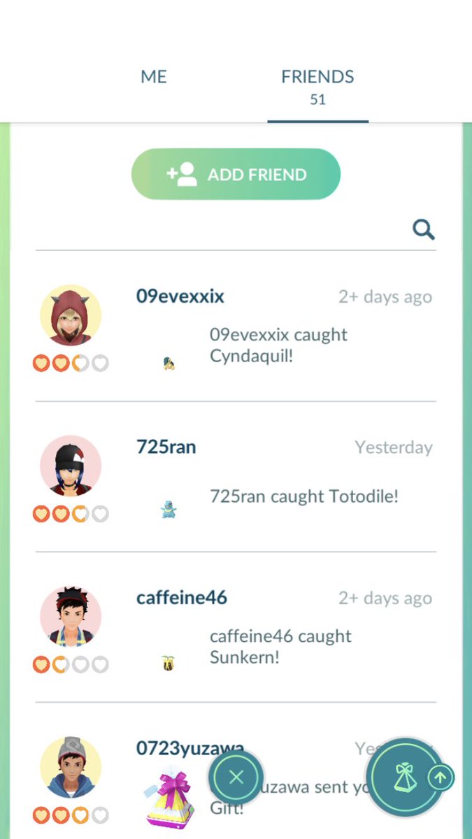QueensHeretic's tweet photo. @NianticHelp, this has been happening for days now! I don’t mind scrolling to my gifts, but I shouldn’t have to if I have them set to be at the top https://t.co/f0CfLA0LmG