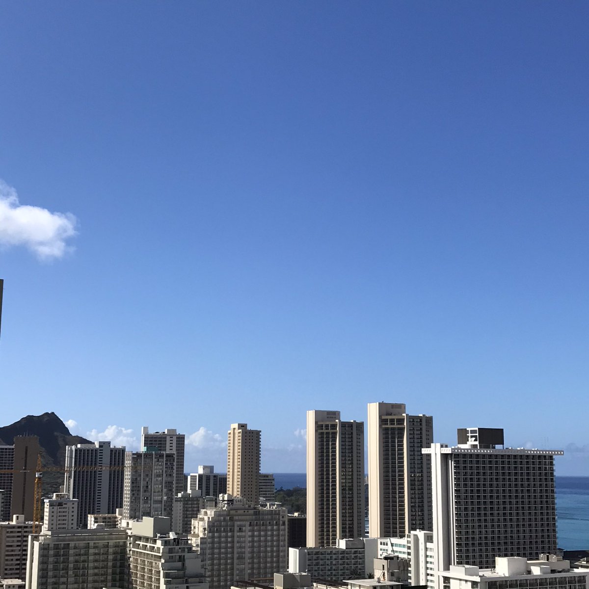 MihoRiddle's tweet photo. ใใฏใคใใใใฏใใโ๏ธ
Aloha Thursday ๐บ
Stay safe Hawaii and get better soon ๐
#ใใฏใค
#ใใใซใซ
#ใฏใคใญใญ
#ใคใใฝใฉ
#ๅฝ้็ตๅฉ
#ๆ่ฌ
#ใใใใจใ
#hawaii
#hawaiilife
#waikiki
#honolulu
#love
#appreciate
#findrhc https://t.co/CvdFICpgRL
