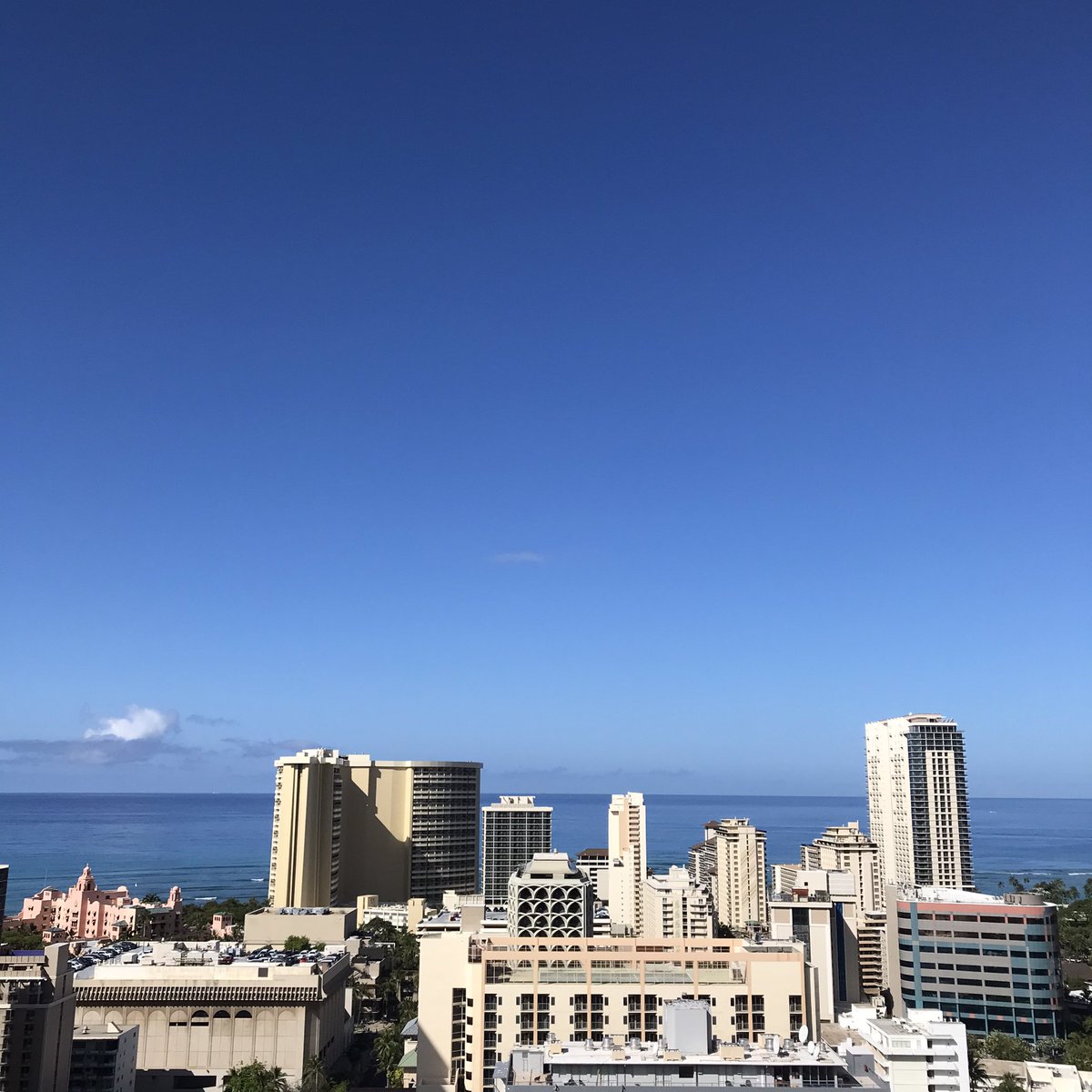 MihoRiddle's tweet photo. ใใฏใคใใใใฏใใโ๏ธ
Aloha Thursday ๐บ
Stay safe Hawaii and get better soon ๐
#ใใฏใค
#ใใใซใซ
#ใฏใคใญใญ
#ใคใใฝใฉ
#ๅฝ้็ตๅฉ
#ๆ่ฌ
#ใใใใจใ
#hawaii
#hawaiilife
#waikiki
#honolulu
#love
#appreciate
#findrhc https://t.co/CvdFICpgRL