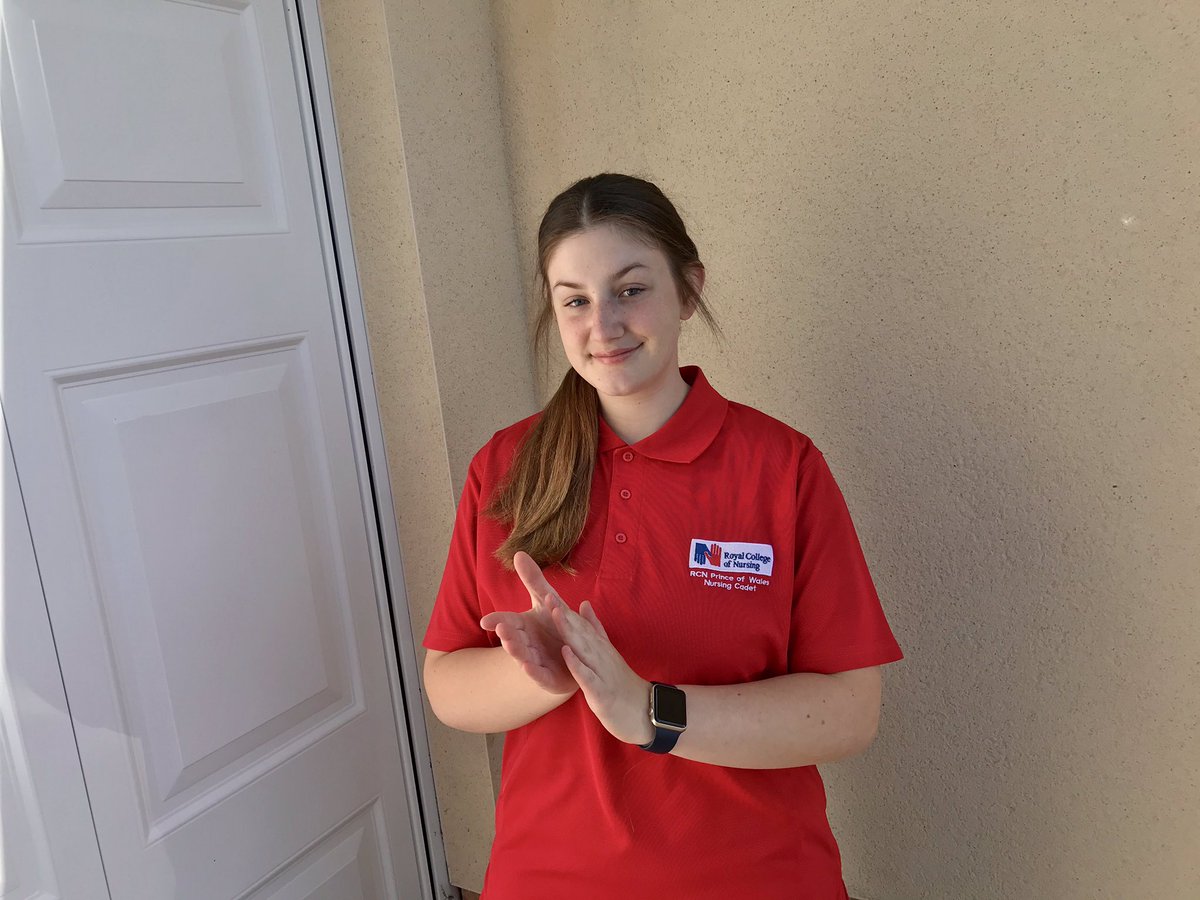 michaellaparce1's tweet photo. As a new Cadet Facilitator for @dandgacf I am extremely proud to be back in my @NursingCadets polo shirt for the #ClapForCarers tonight @Comdt_DandG @RFCAforWales @RCNWales @SwanseabayNHS https://t.co/biqknXxcS7